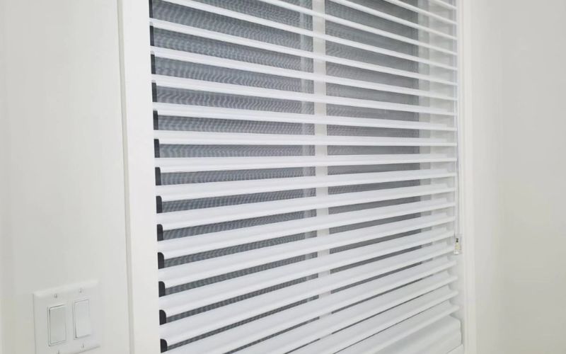 Choosing Blinds: Styles and Considerations Choosing Blinds: Styles and Considerations
